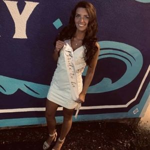 Small short white dress